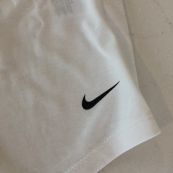 Nike White Dri-Fit Training Club Tank - Picture 2 of 5